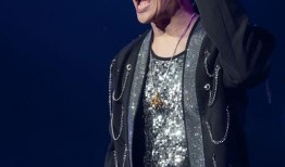 任贤齐演唱会视频,激情燃动，经典旋律再现舞台