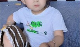 娃娃搞笑视频,童言无忌，欢乐满溢